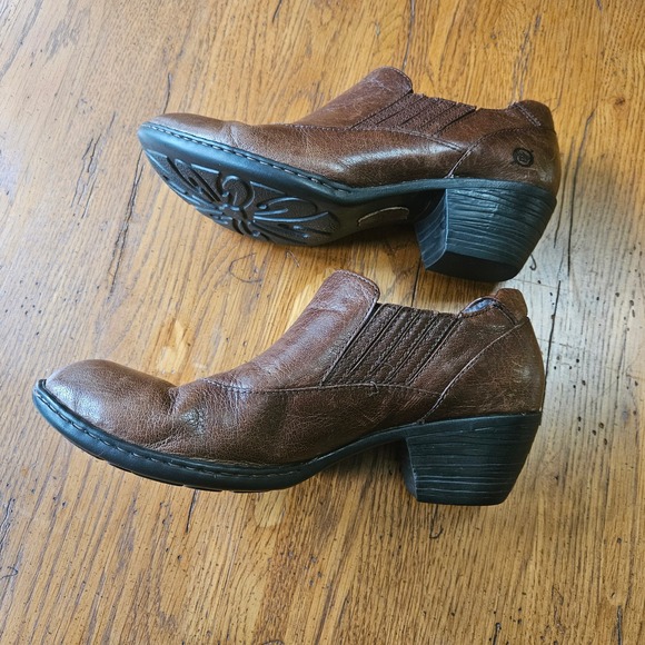 Born Brown Leather Heeled Ankle Booties Women's Size 8 EU 39 Comfort Shoes - Picture 6 of 10